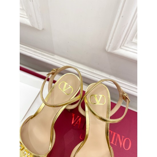Valentino Shoes Top Quality Valentino Shoes Top Quality