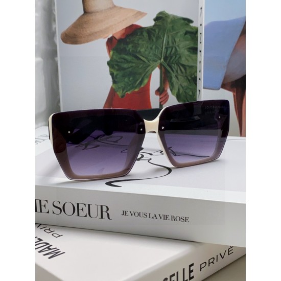 DG Glasses