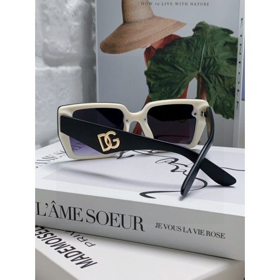 DG Glasses