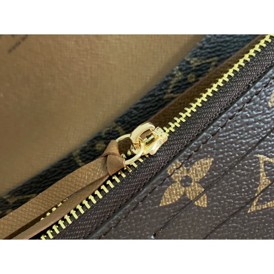 LV Bags High Quality Flip Wallet
LV Bags High Quality Flip Wallet