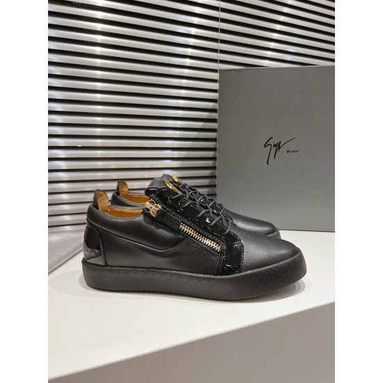 CL Shoes Casual shoes
Top Quality CL Shoes Casual shoes
Top Quality