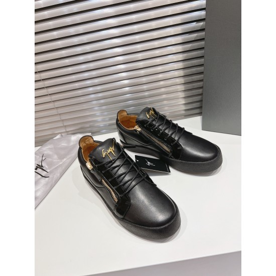 CL Shoes Casual shoes
Top Quality CL Shoes Casual shoes
Top Quality