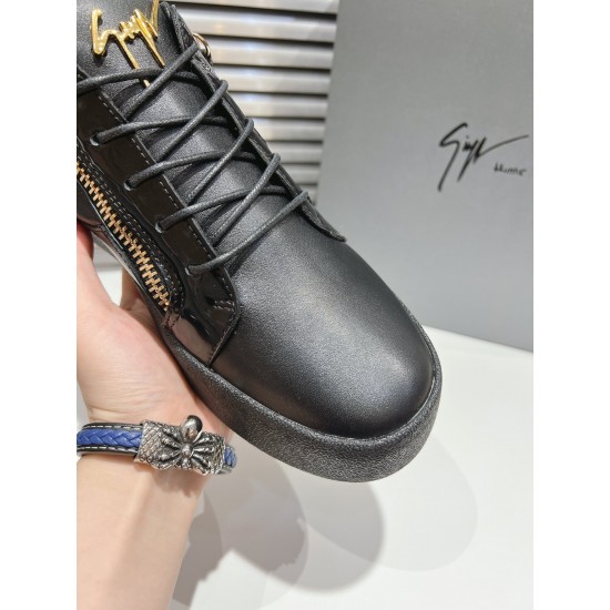 CL Shoes Casual shoes
Top Quality CL Shoes Casual shoes
Top Quality