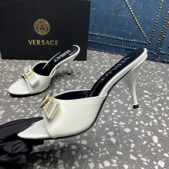 Versace Shoes Fashion shoes
Top Quality Versace Shoes Fashion shoes
Top Quality