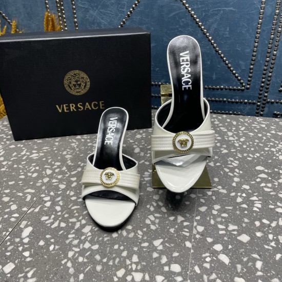 Versace Shoes Fashion shoes
Top Quality Versace Shoes Fashion shoes
Top Quality