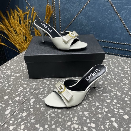 Versace Shoes Fashion shoes
Top Quality Versace Shoes Fashion shoes
Top Quality