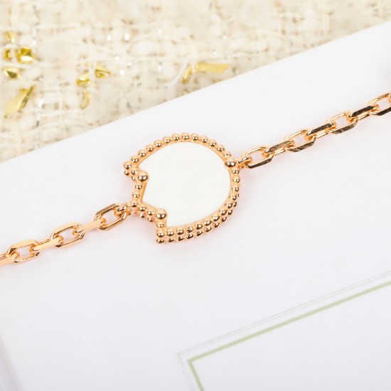 Van Cleef Jewelry Bracelet Van Cleef Jewelry Bracelet
