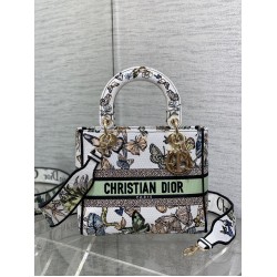 Dior Bags Top Quality
Five Grid