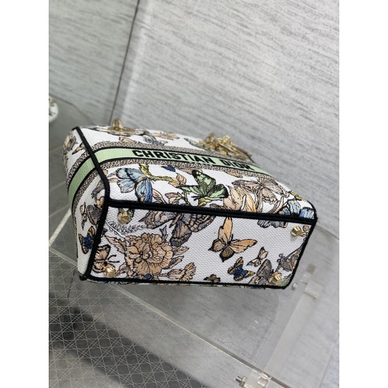 Dior Bags Top Quality
Five Grid Dior Bags Top Quality
Five Grid