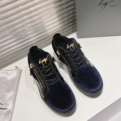 CL Shoes Casual shoes

 Top Quality