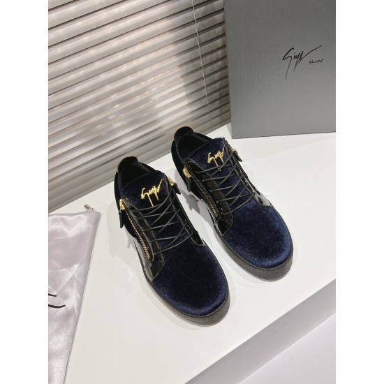 CL Shoes Casual shoes
Top Quality CL Shoes Casual shoes
Top Quality