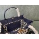 Valentino Bags Top Quality
35/25/17cm Valentino Bags Top Quality
35/25/17cm