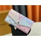LV Bags High Quality Flip Wallet
LV Bags High Quality Flip Wallet
