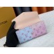 LV Bags High Quality Flip Wallet
LV Bags High Quality Flip Wallet