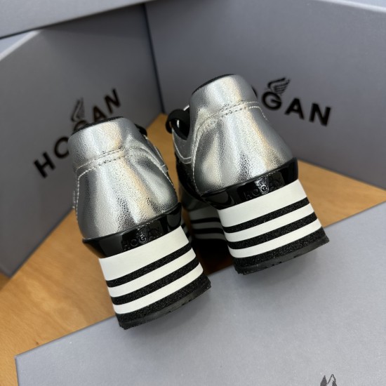 Hogan Shoes Top Quality
35-45 men and women same Hogan Shoes Top Quality
35-45 men and women same