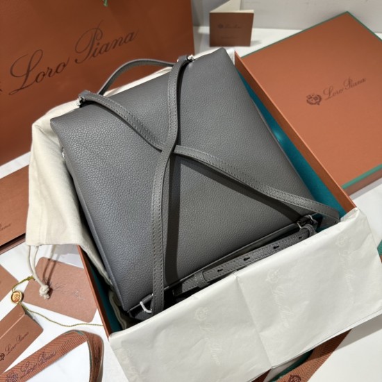 LP Bags Top Quality Size: 23 × 8 × 22cm LP Bags Top Quality Size: 23 × 8 × 22cm