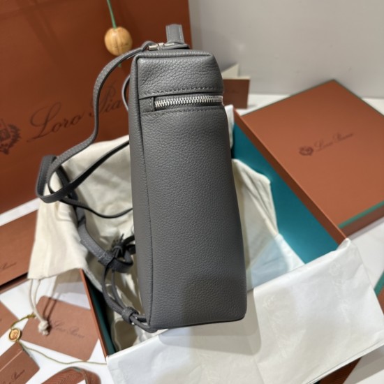 LP Bags Top Quality Size: 23 × 8 × 22cm LP Bags Top Quality Size: 23 × 8 × 22cm