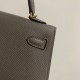 Hermes Bags Top Quality Minikelly 二代
19cm $220 Hermes Bags Top Quality Minikelly 二代
19cm $220