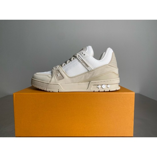 LV Shoes Top Quality
women 35-40
men 39-45 LV Shoes Top Quality
women 35-40
men 39-45