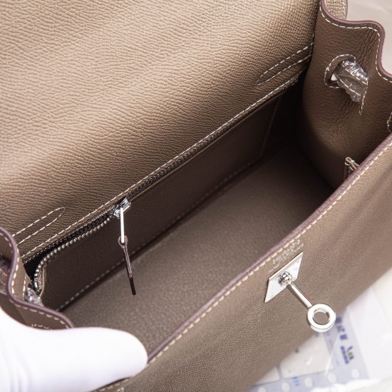 Hermes Bags High Quality
Large size 28:22:10 cm
Small size 25: 17: 7cm Hermes Bags High Quality
Large size 28:22:10 cm
Small size 25: 17: 7cm