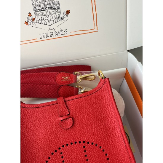 Hermes Bags Top Quality Evelyne 17cm
Hermes Bags Top Quality Evelyne 17cm