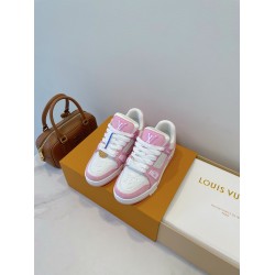 LV Shoes Top Quality
women 35-40 

men 39-45