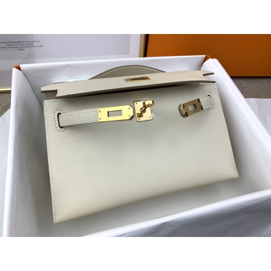 Hermes Bags Top Quality Minikelly 二代
19cm $220 Hermes Bags Top Quality Minikelly 二代
19cm $220