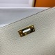 Hermes Bags Top Quality Minikelly 二代
19cm $220 Hermes Bags Top Quality Minikelly 二代
19cm $220