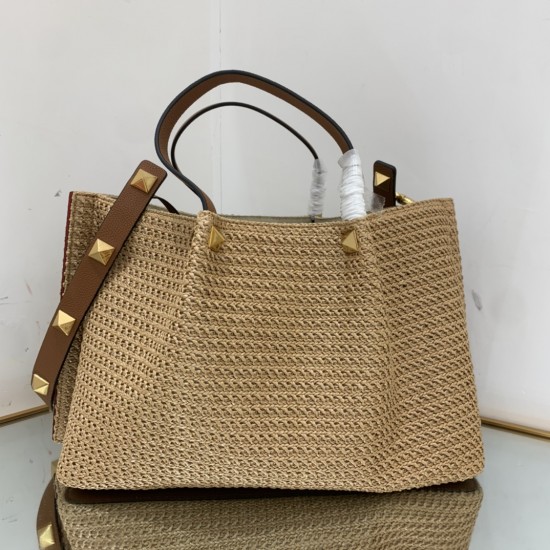 Valentino Bags Top Quality
35/25/17cm Valentino Bags Top Quality
35/25/17cm