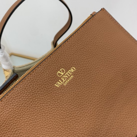 Valentino Bags Top Quality
35/25/17cm Valentino Bags Top Quality
35/25/17cm