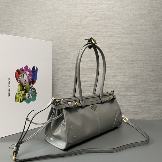 Prada Bags Top Quality
32x15.5x12cm Prada Bags Top Quality
32x15.5x12cm
