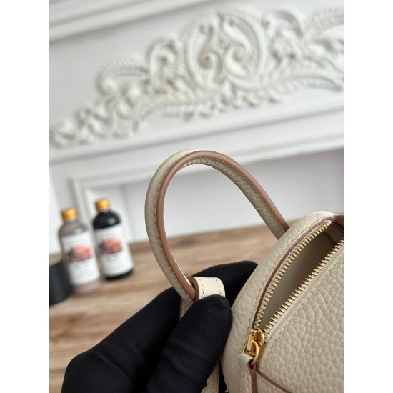 Hermes Bags Top Quality lindy琳迪
19cm $240 Hermes Bags Top Quality lindy琳迪
19cm $240