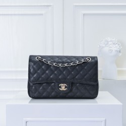 Chanel 1112