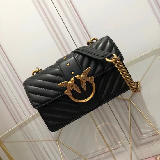 Pinko Bags Top Quality
21x13x6 Pinko Bags Top Quality
21x13x6