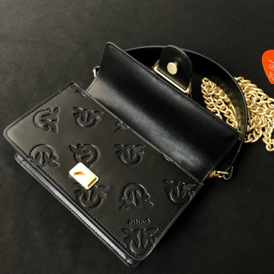 Pinko Bags Top Quality
21x13x6 Pinko Bags Top Quality
21x13x6