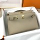 Hermes Bags Top Quality Minikelly 二代
19cm $220 Hermes Bags Top Quality Minikelly 二代
19cm $220