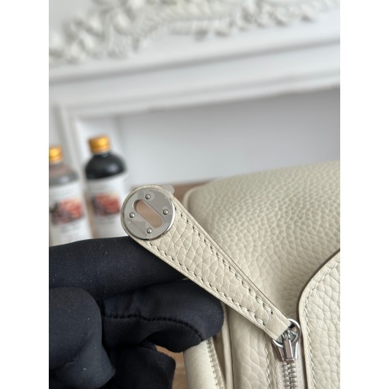Hermes Bags Top Quality lindy琳迪
19cm $240 Hermes Bags Top Quality lindy琳迪
19cm $240