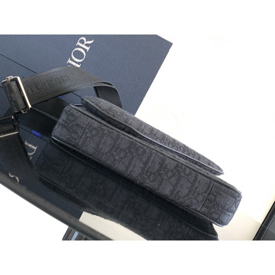 Dior Bags Top Quality
Saddle Set 23.3 x 16.5 x 4.3 Dior Bags Top Quality
Saddle Set 23.3 x 16.5 x 4.3