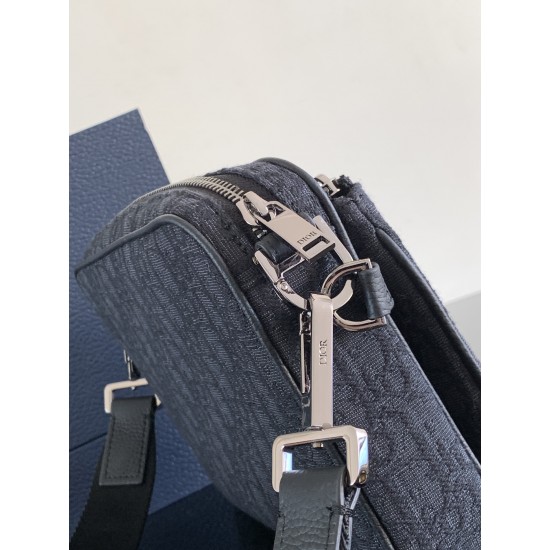Dior Bags Top Quality
Saddle Set 23.3 x 16.5 x 4.3 Dior Bags Top Quality
Saddle Set 23.3 x 16.5 x 4.3