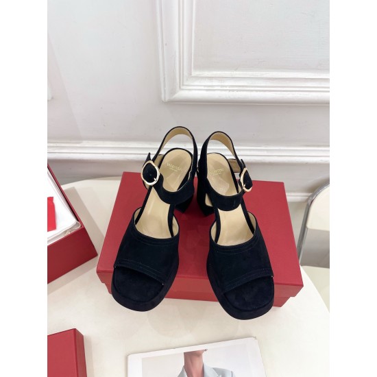 Valentino Shoes Top Quality Valentino Shoes Top Quality