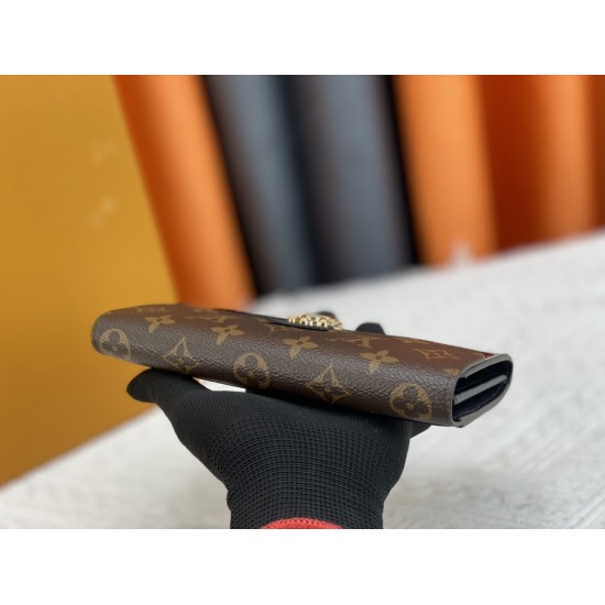 LV Bags High Quality Flip Wallet
LV Bags High Quality Flip Wallet