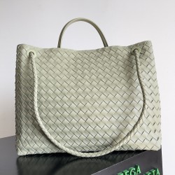 BV Bags Top Quality ANDIAMO 743575
