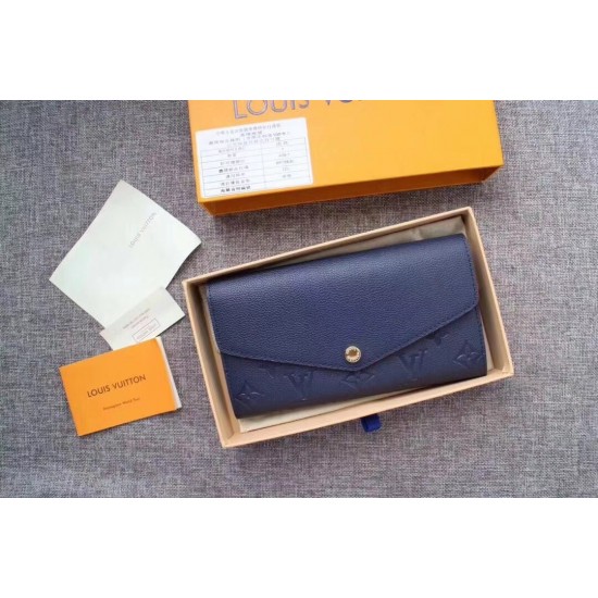 LV Bags High Quality Flip Wallet
LV Bags High Quality Flip Wallet