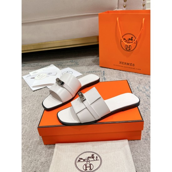 Hermes Shoes Top Quality
35-42 Hermes Shoes Top Quality
35-42