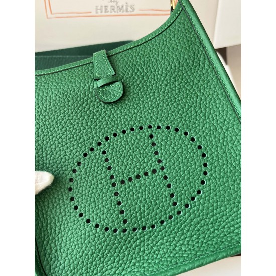 Hermes Bags Top Quality Evelyne 17cm
Hermes Bags Top Quality Evelyne 17cm