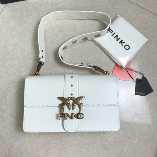 Pinko Bags Top Quality
27*17*8cm Pinko Bags Top Quality
27*17*8cm