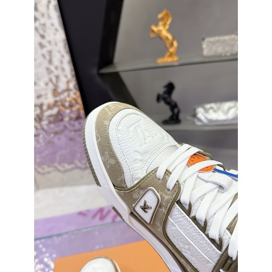 LV Shoes Top Quality
women 35-40
men 39-45 LV Shoes Top Quality
women 35-40
men 39-45