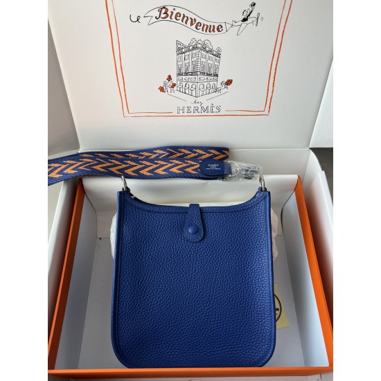 Hermes Bags Top Quality Evelyne 17cm
Hermes Bags Top Quality Evelyne 17cm
