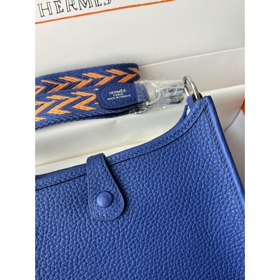 Hermes Bags Top Quality Evelyne 17cm
Hermes Bags Top Quality Evelyne 17cm