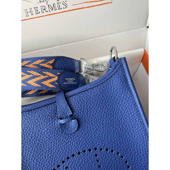 Hermes Bags Top Quality Evelyne 17cm
Hermes Bags Top Quality Evelyne 17cm